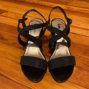 Black sparkled heels